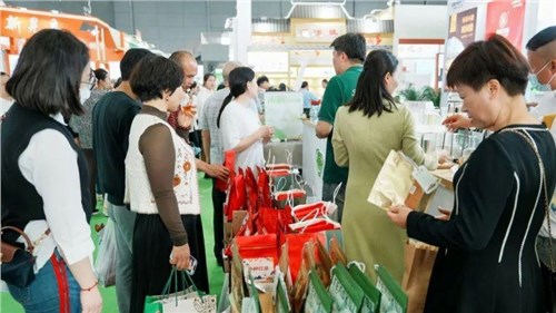 農(nóng)博現(xiàn)場(chǎng)丨連續(xù)24屆參展，這家茶企還能玩出什么花樣？